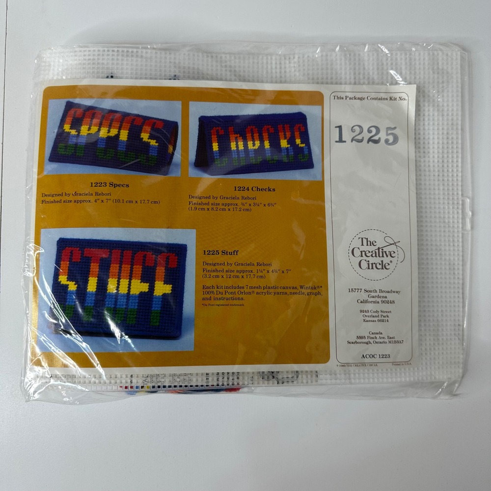 Vtg 1983 The Creative Circle Plastic Canvas Craft Kit 1225 Stuff Rainbow Pouch